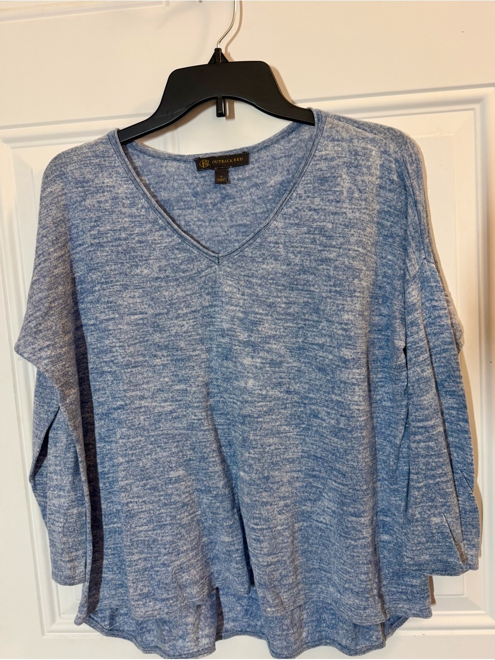 Outback Red Heathered Sky Blue V-Neck Lightweight Pullover